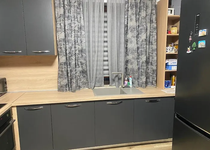 Sea Sunrise Апартамент *