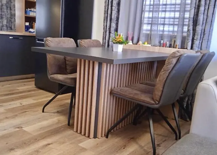 Sea Sunrise Апартамент *